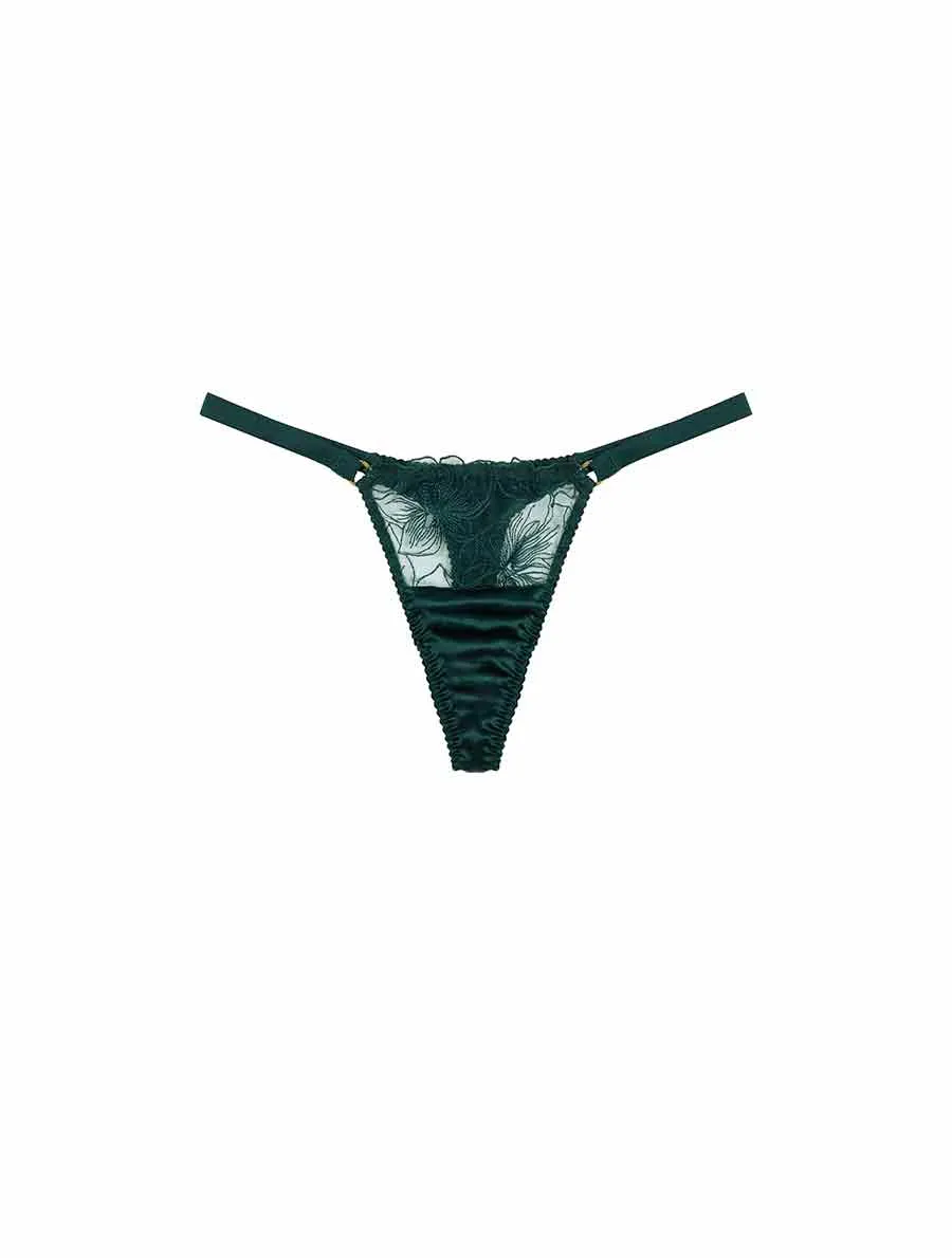 Eva Thong