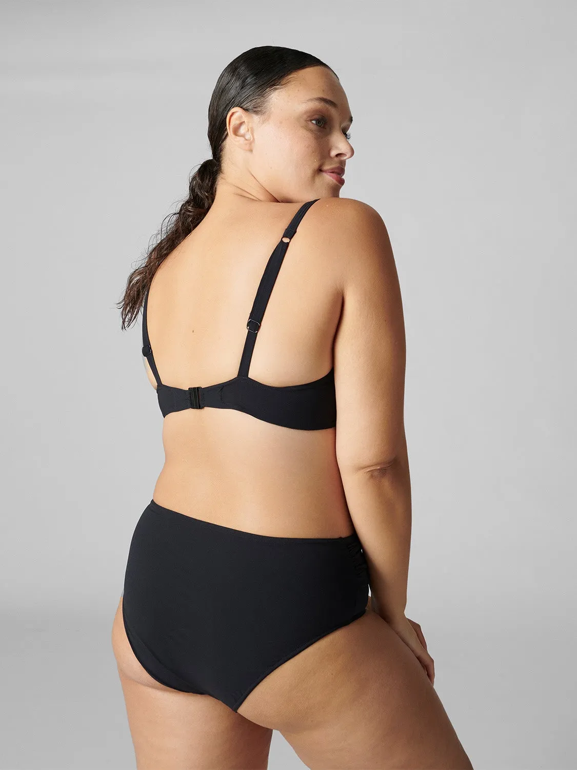 Mantra Push-up Bikini Top - Black