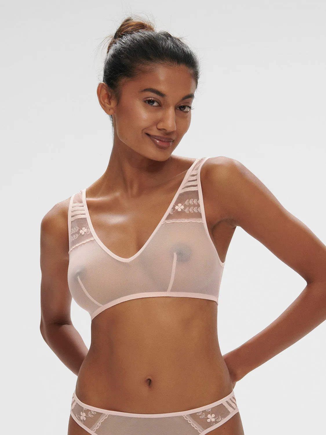 Marthe Bralette - Petal Powder