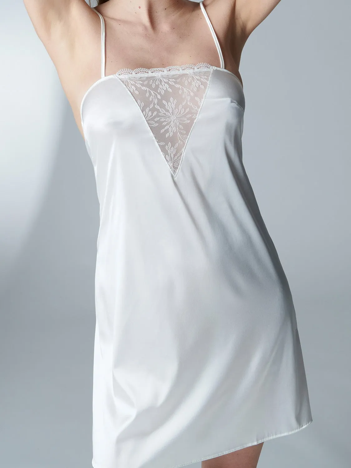 Singuliere Nightdress - Ivory
