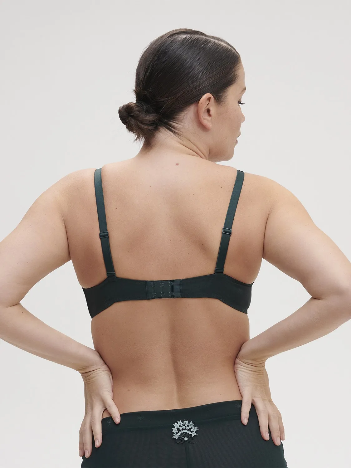 Wish Triangle Contour - Kolsaï Green