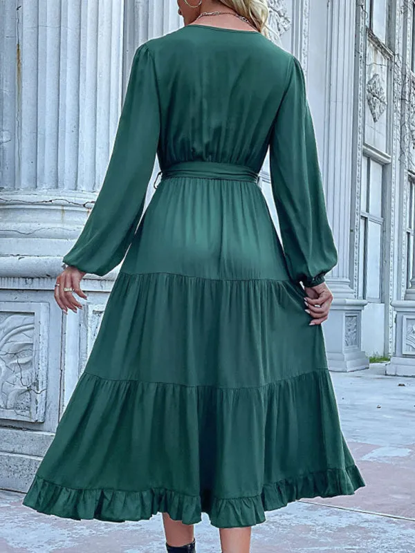 Women's V-Neck Long-Sleeved Pleated Dress